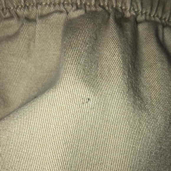 2 Girls Old Navy skirt with Built-in shorts - Picture 3 of 8